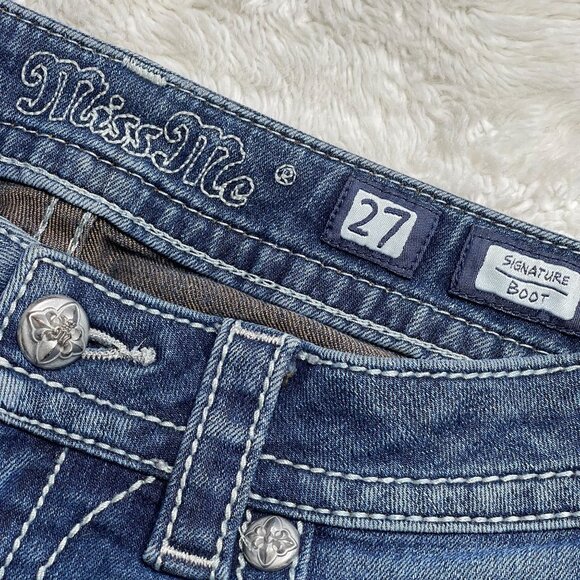 Miss Me Women's Blue Signature Bootcut Sequin Wings Jeans Size 27x31" - Picture 6 of 9